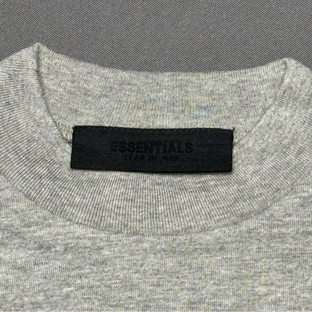 Kids Fear of God Essentials Dark Heather Oatmeal T-Shirt Item# 5658315 - Picture 7 of 12